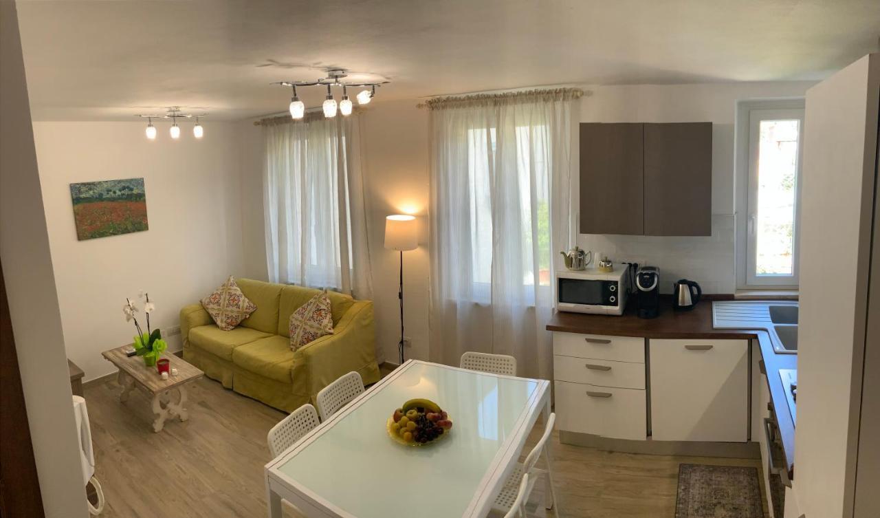 Casa La Wanda - Camaiore Toscana - 2 Bedroom & Terrace Exterior photo