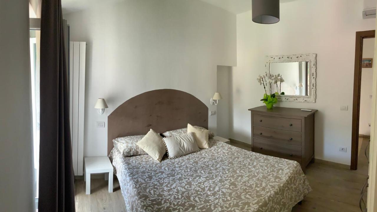 Casa La Wanda - Camaiore Toscana - 2 Bedroom & Terrace Exterior photo